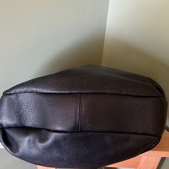 Vera Pelle Black Leather Shoulder Bag - Picture 4 of 8